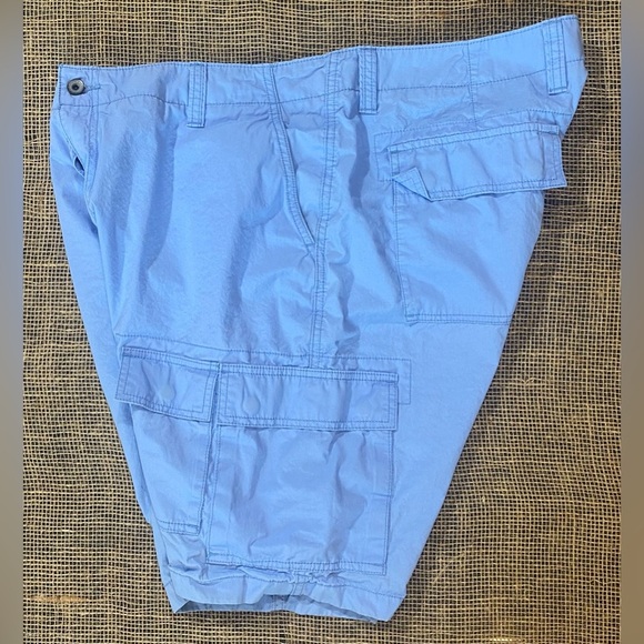 Nautica Light Blue Cargo Shorts, Sz 38, 7 Pockets, Button & Zip Closure, Cotton - Picture 4 of 7